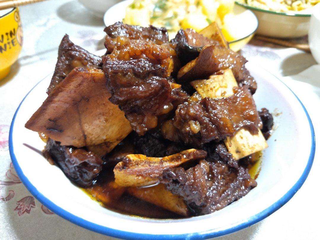红烧牛排