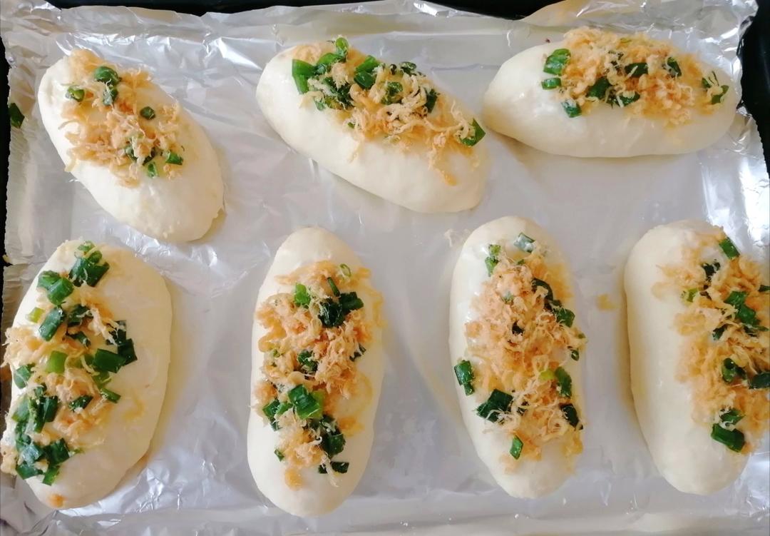 烫种香葱肉松面包