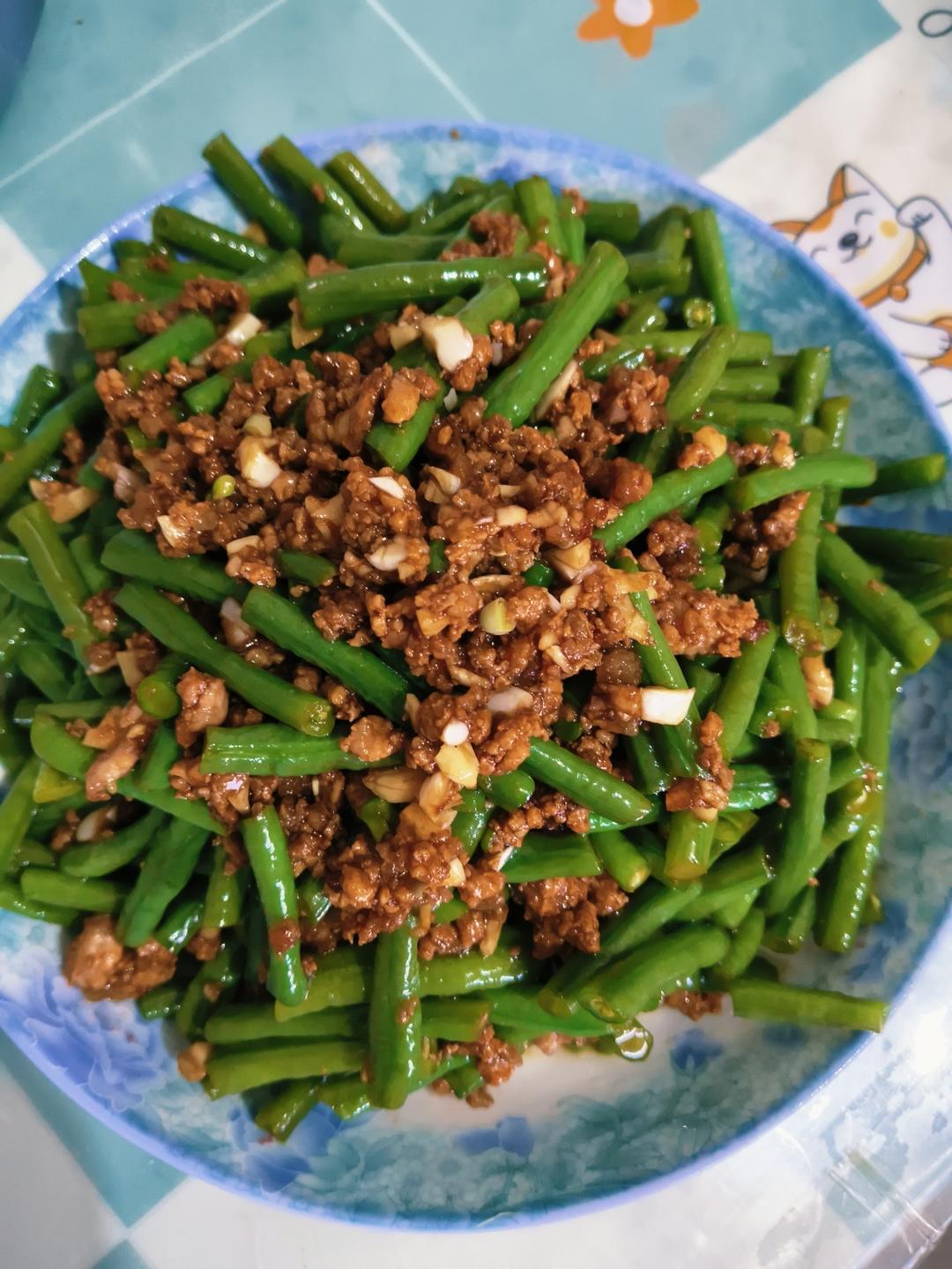 超简单的家常下饭菜猪肉末辣炒豆角