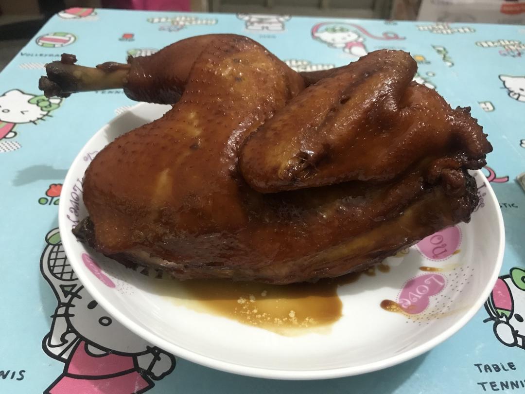 皮爽肉嫩～～酱油鸡🐔