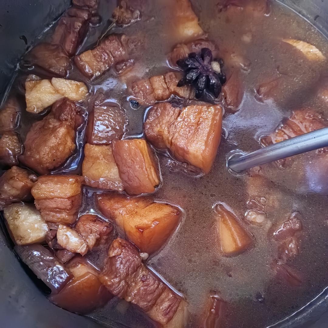 家常版的红烧肉（一点都不腻，软，糯)