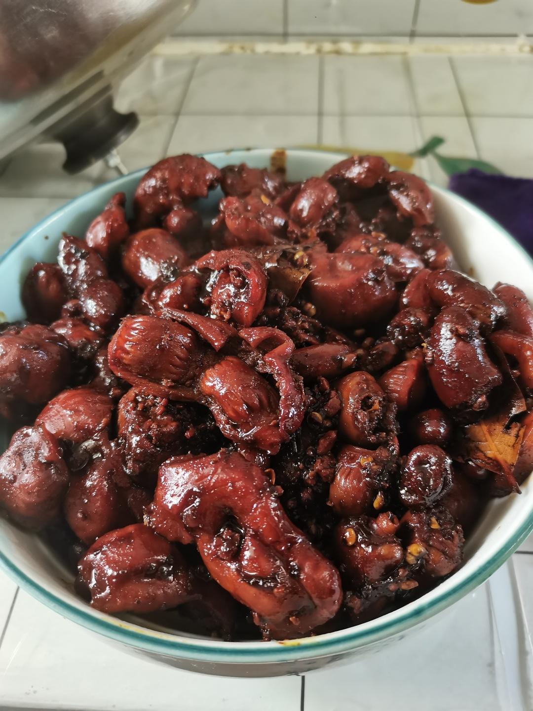 半复刻周黑鸭卤味