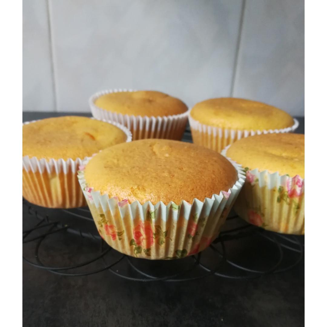 香橙米蛋糕（纸杯蛋糕）