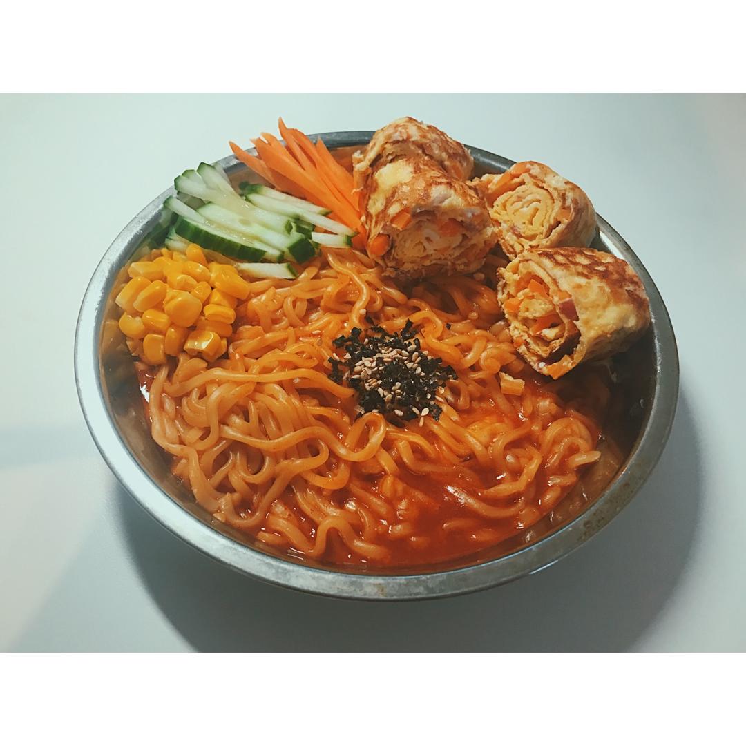 火鸡面(*/ω＼*)