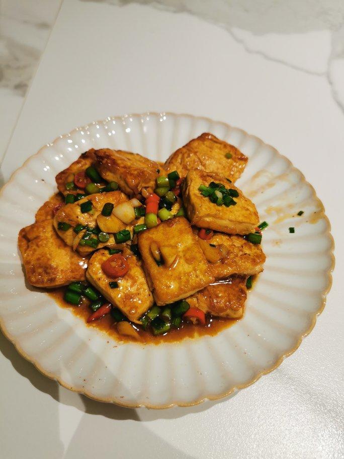 焖煎豆腐