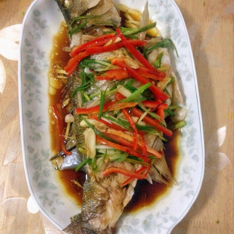 清蒸鲈鱼