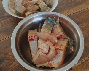 保存新鲜鱼的小妙招 W 的做法步骤图 Ilivo 下厨房 保存新鲜鱼的小妙招 W 的做法步骤图 Ilivo 下厨房