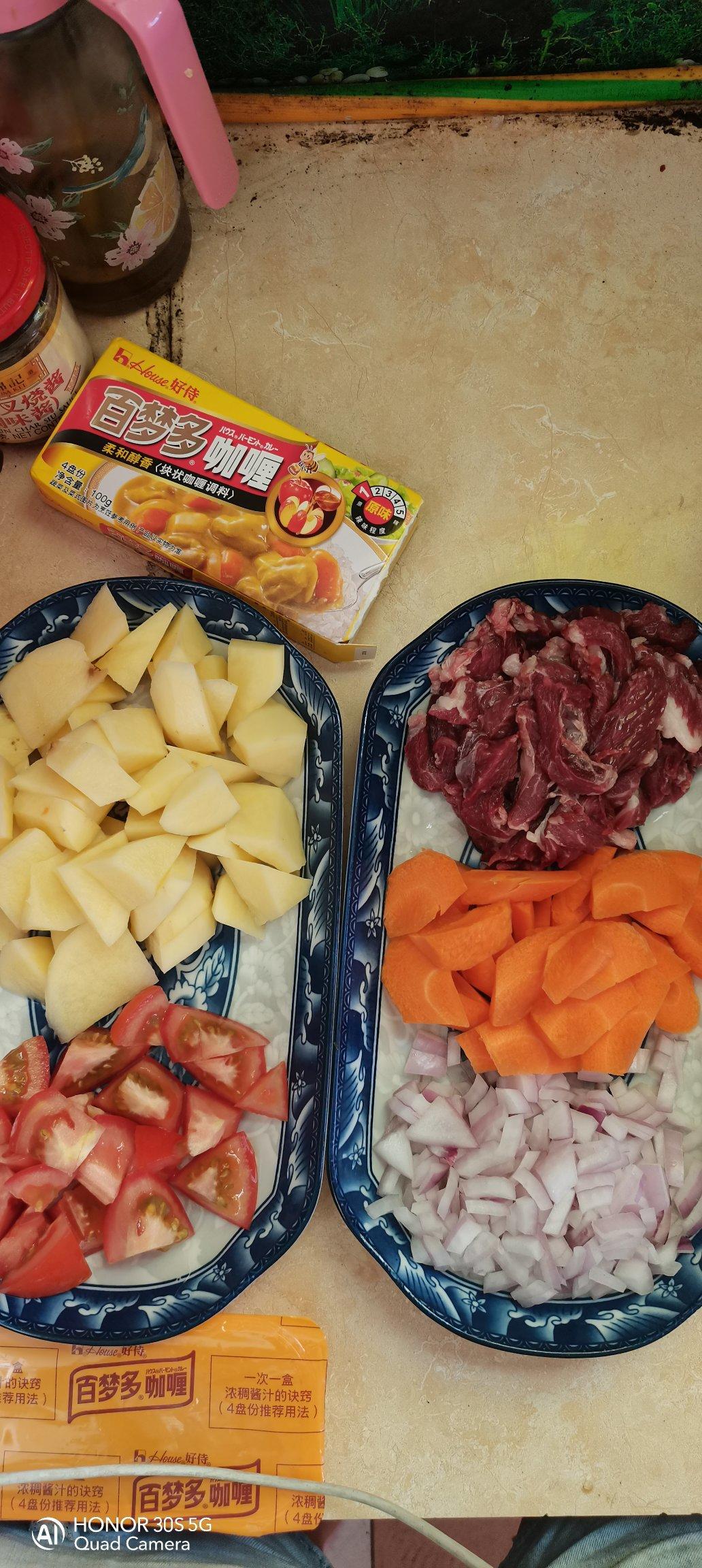 日式牛肉咖喱饭