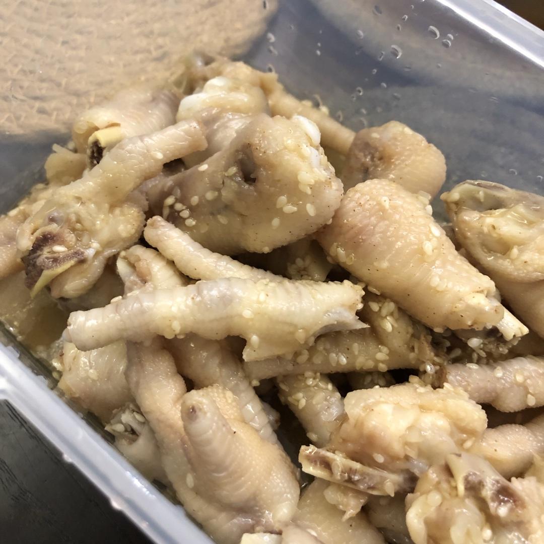 盐焗鸡爪
