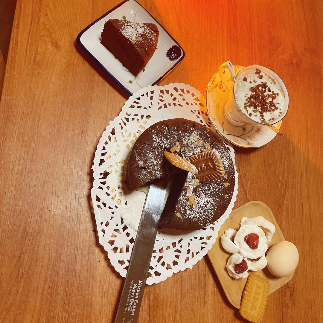 古典巧克力蛋糕