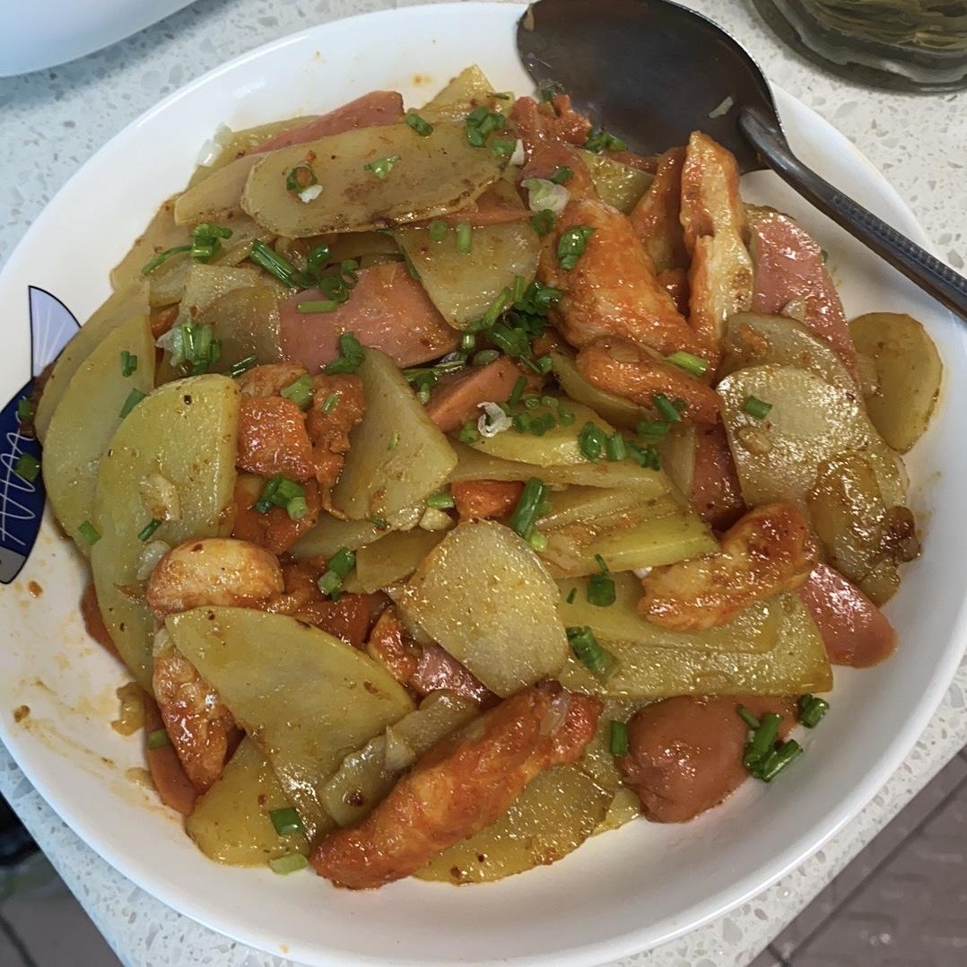 孜然火腿肠土豆片