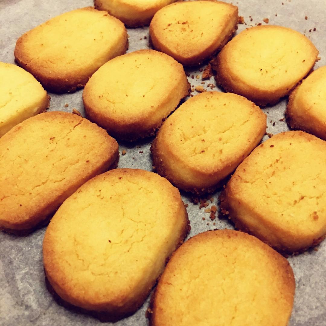 牛油曲奇（正统做法，比蓝罐还香）