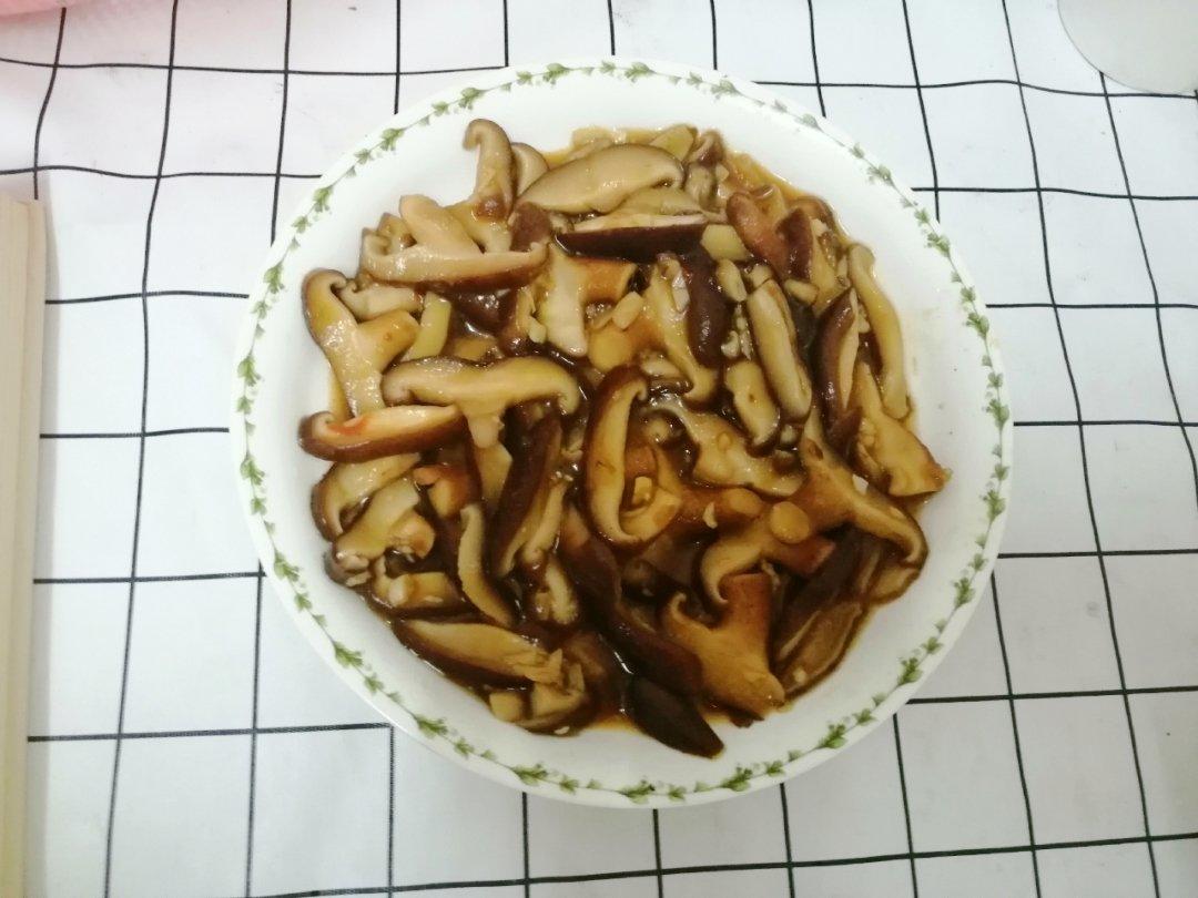 鲜美无比的蚝油香菇