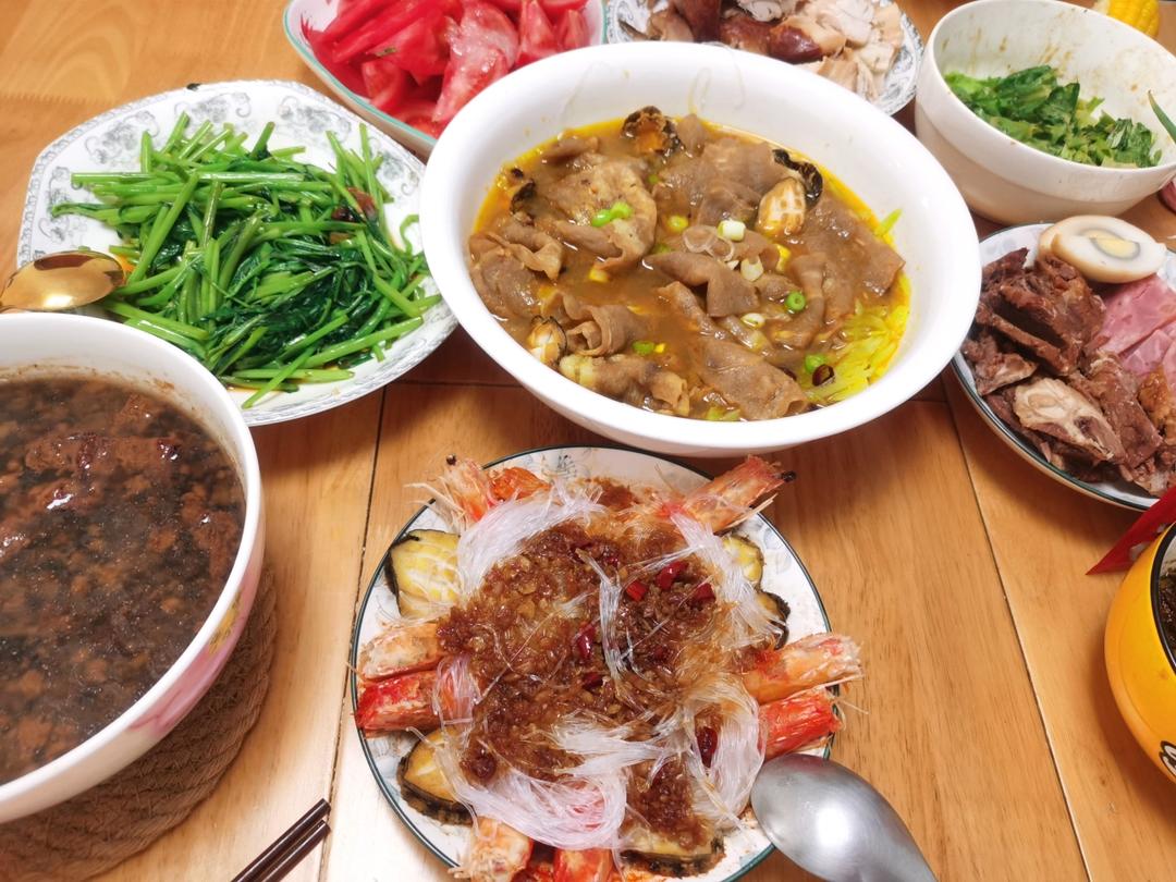 蒜蓉粉丝蒸虾