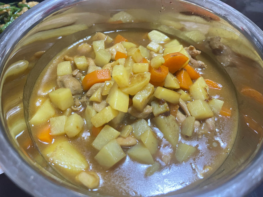 咖喱土豆鸡块