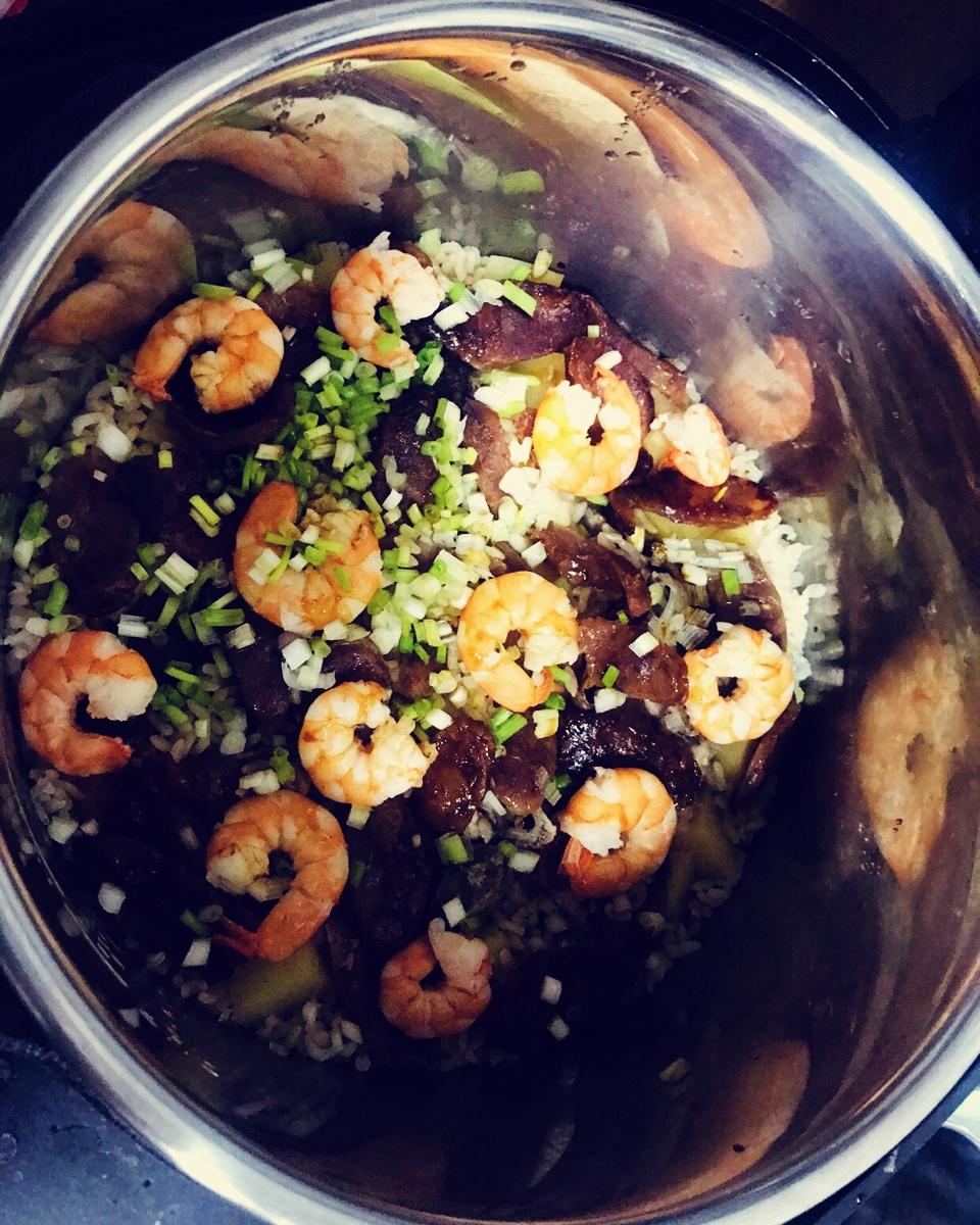 【电饭煲腊肠煲仔饭】
