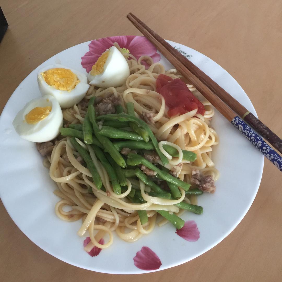 豆角焖面