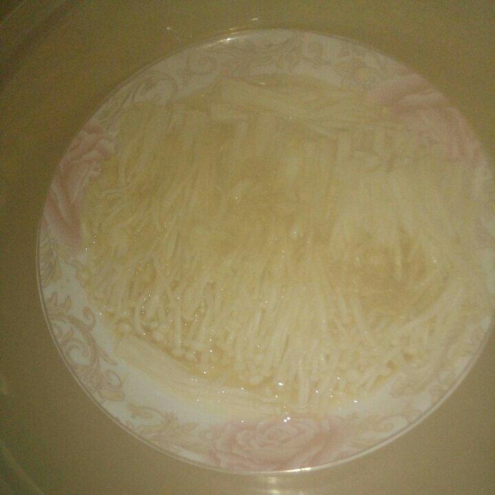 蒜蓉蒸金针菇