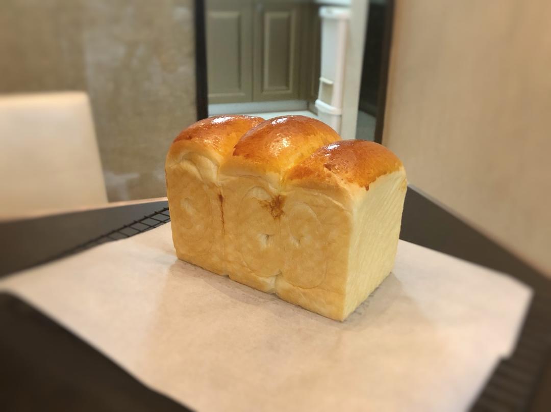 史上最快手的超软奶香吐司面包（无黄油版）