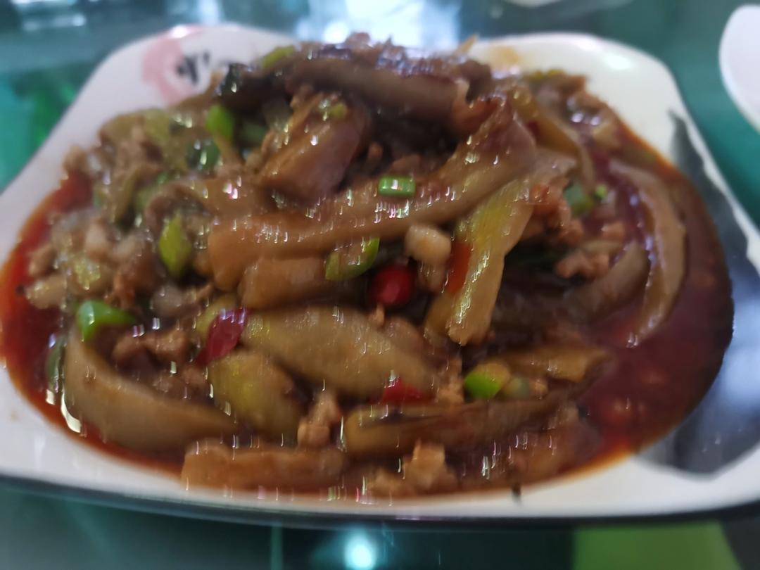 开胃下饭菜！巨简单的家常鱼香茄子煲