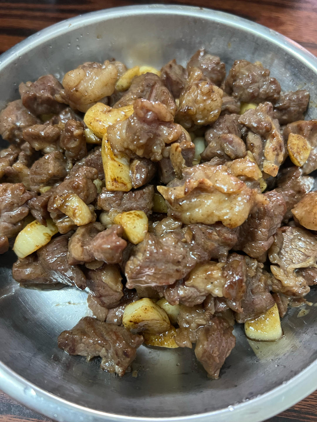 蒜香黑椒牛仔粒