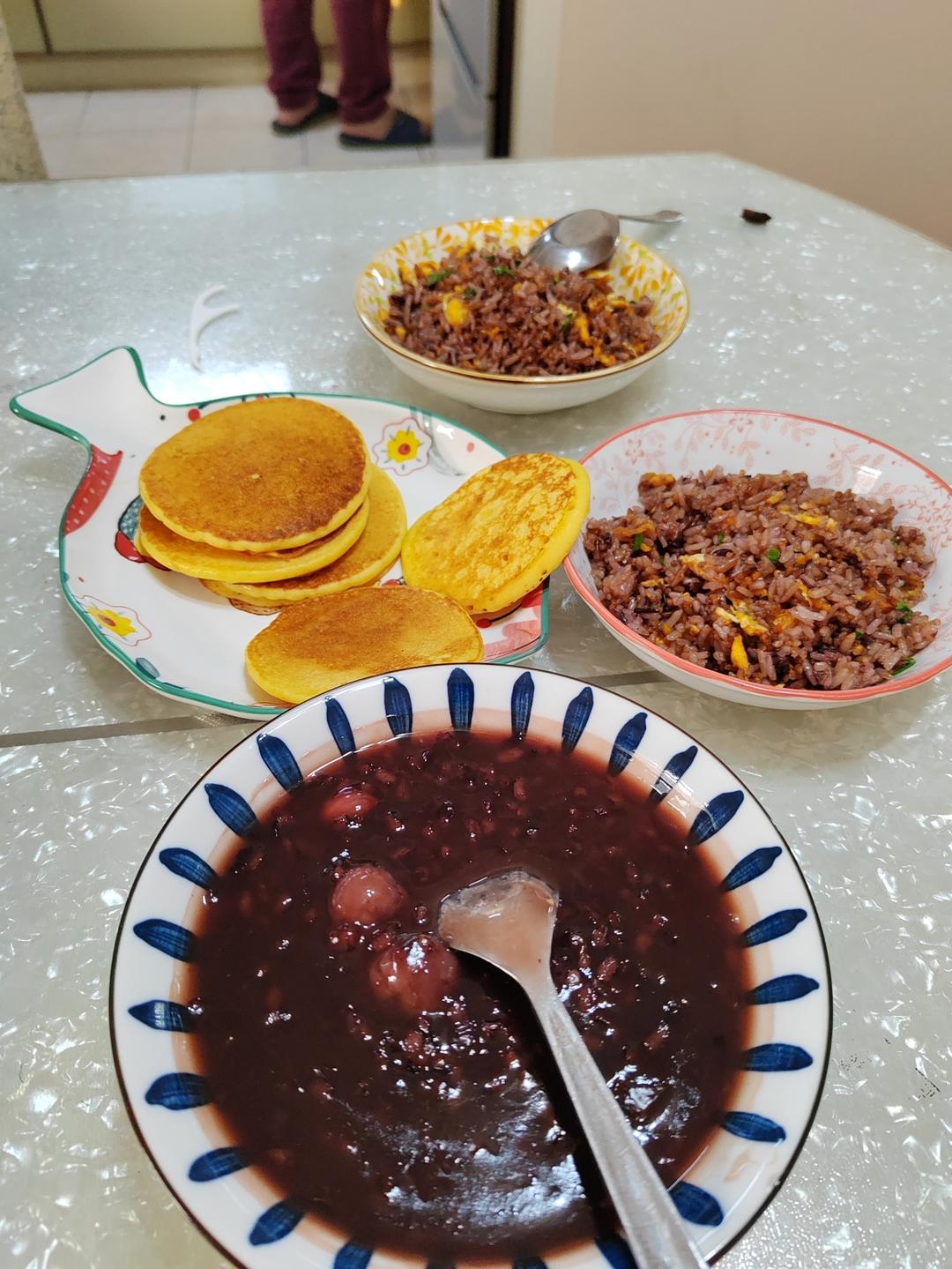 粗粮玉米饼 低脂又健康 松软劲道做法简单 附细节视频详解