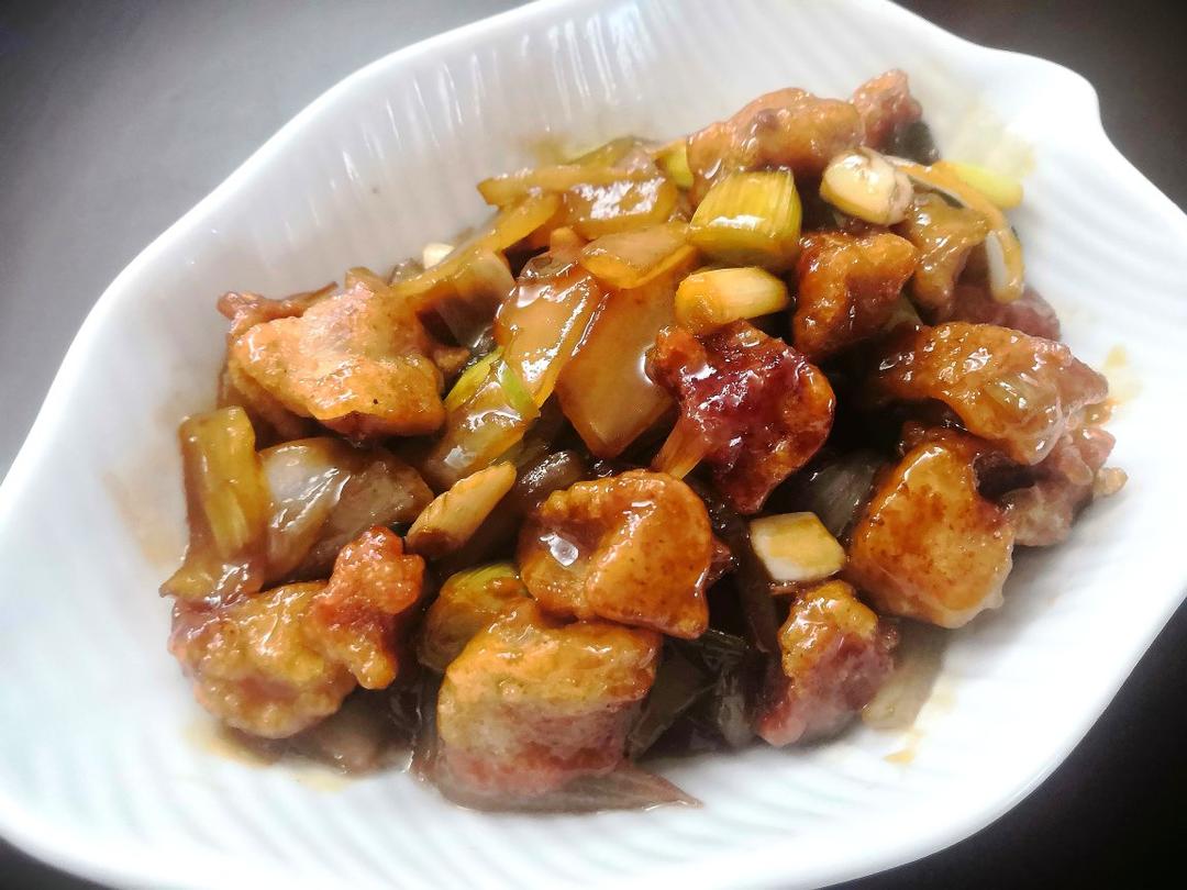 溜肉段，熘肉段（晶莹透亮外脆里嫩）