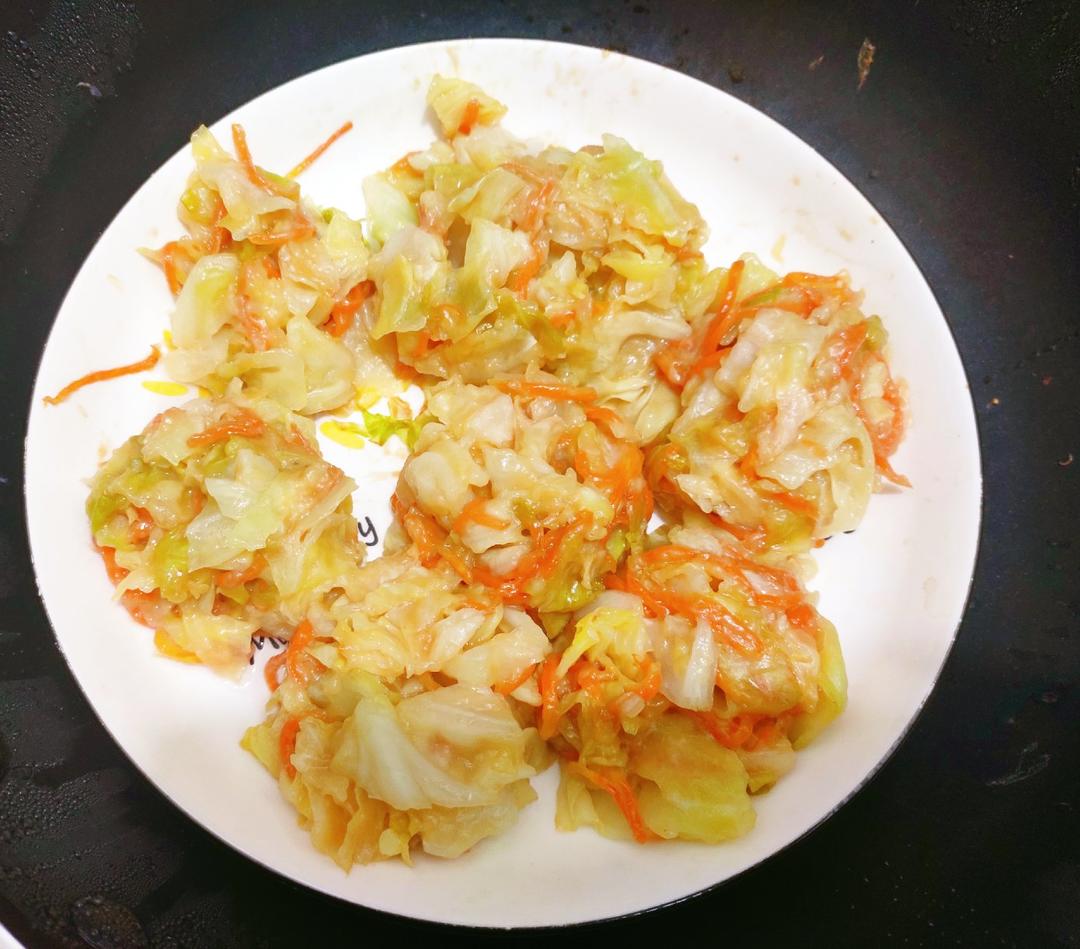 超低卡好吃不胖蒸包菜团子