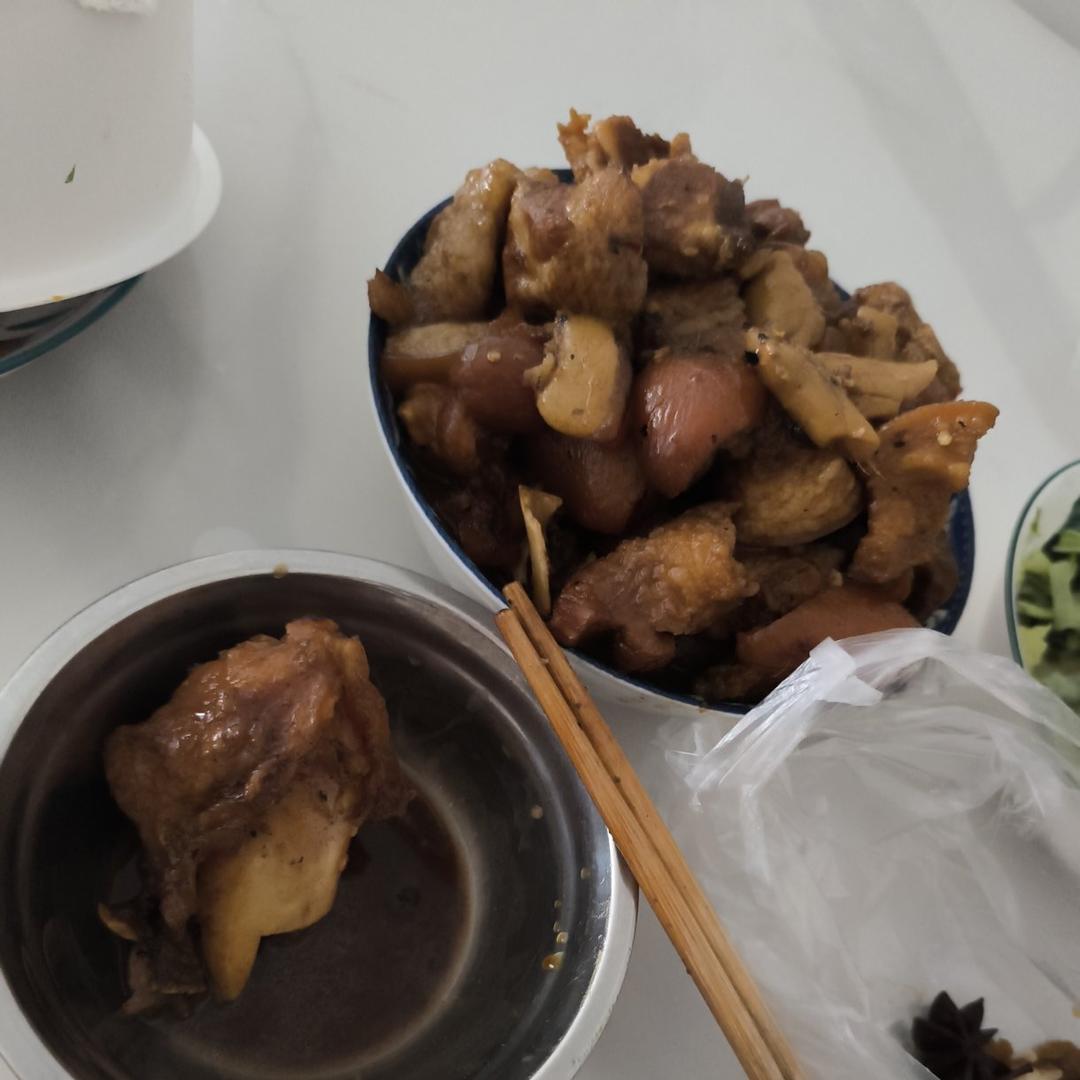 红焖猪蹄
