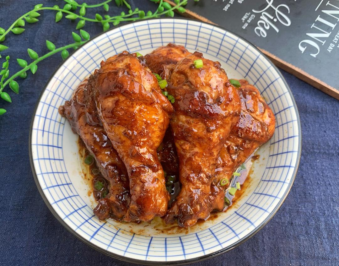 蒜香鸡腿的做法