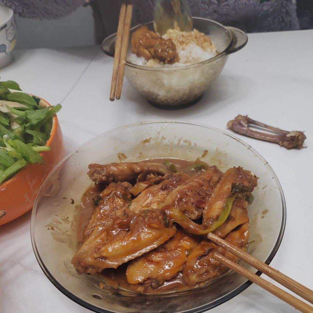 妈妈家的味道，吃了停不下来的红烧鸡翅
