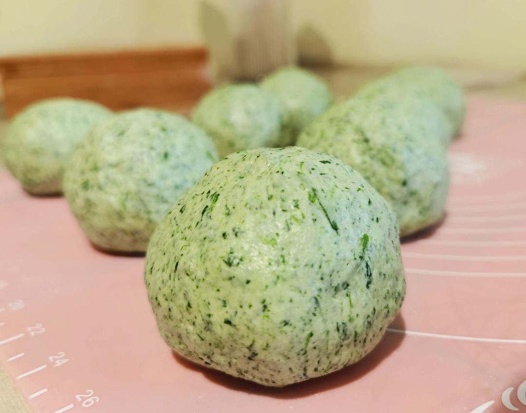 咸蛋黄肉松青团（艾糍）