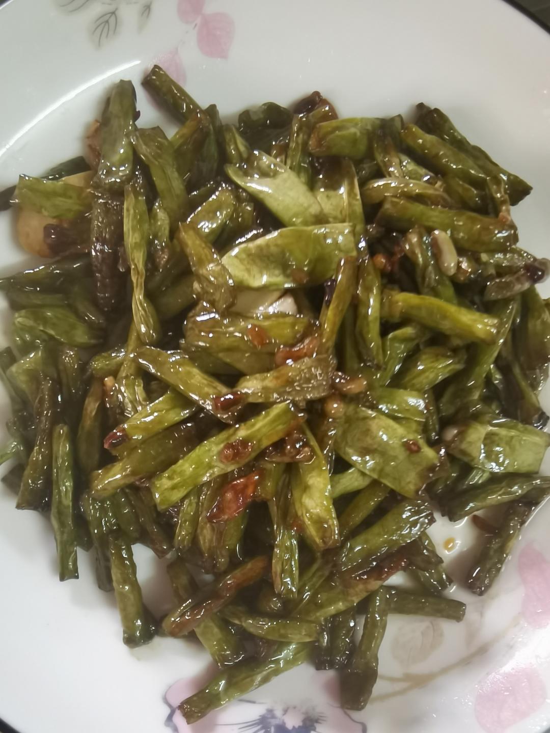 超好吃的干煸豆角
