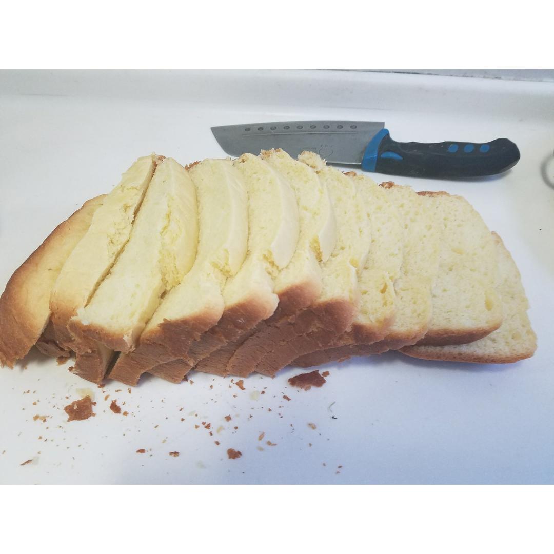 面包机版椰浆牛奶吐司