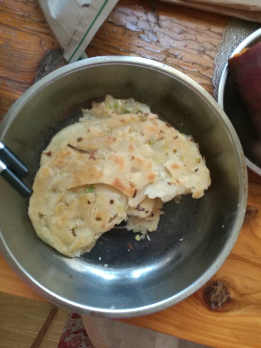 堂妈教你做飘香葱油饼