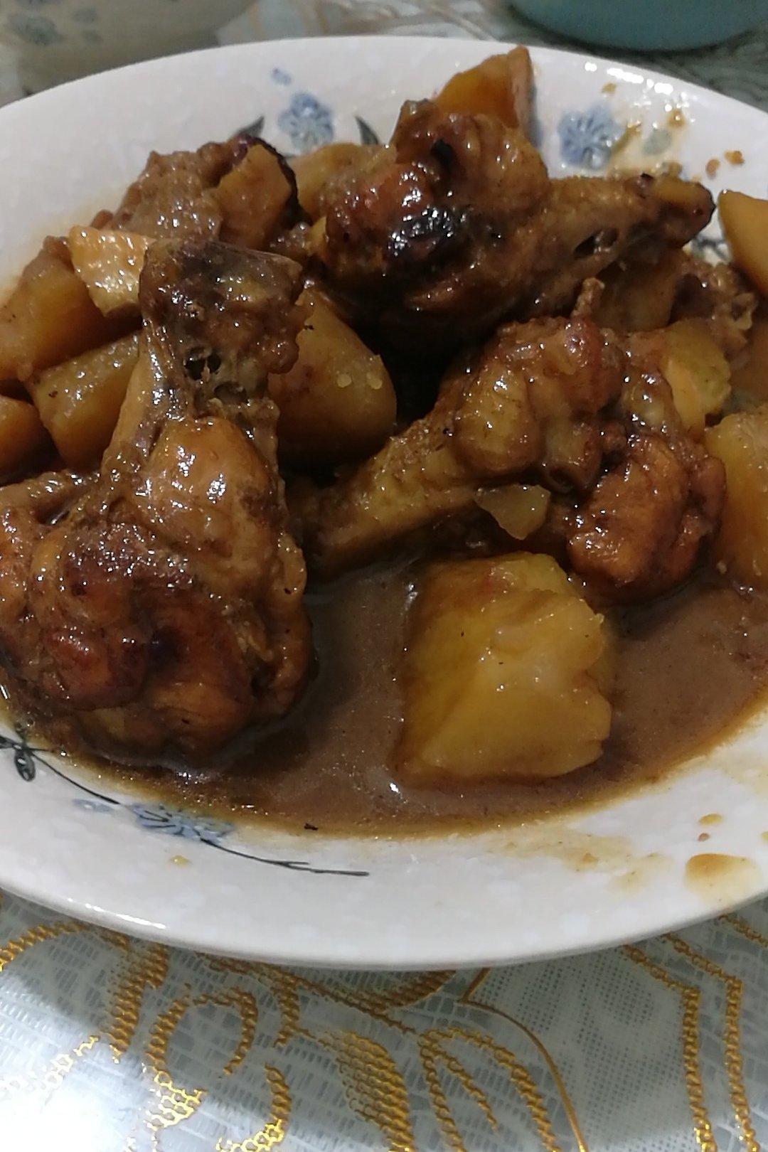 红烧土豆炖鸡腿