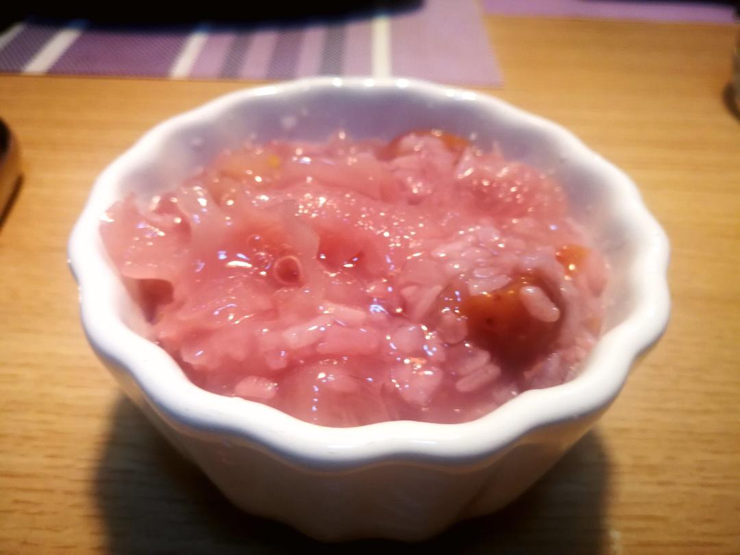 樱桃银耳粥
