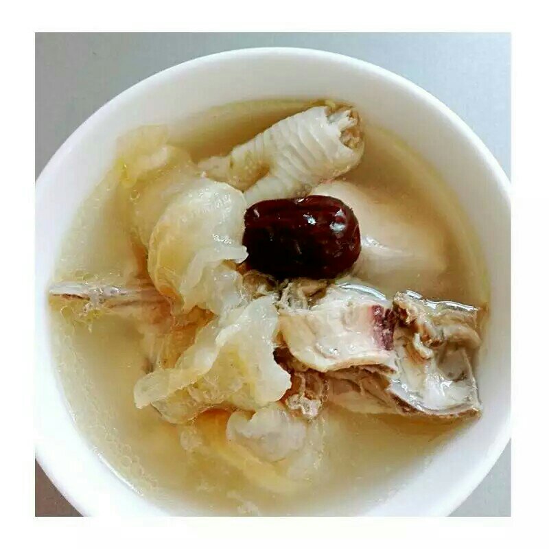 花胶海椰皇煲鸡汤的做法