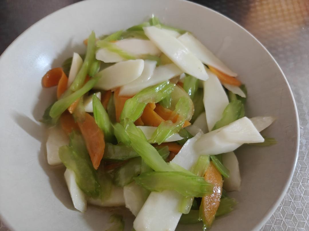 西芹炒山药