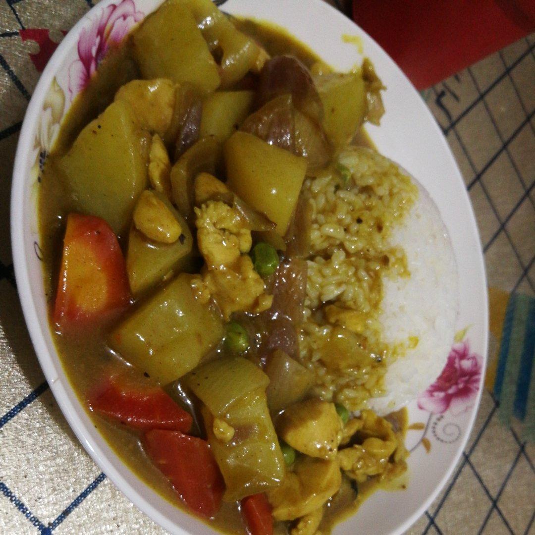 咖喱鸡肉饭
