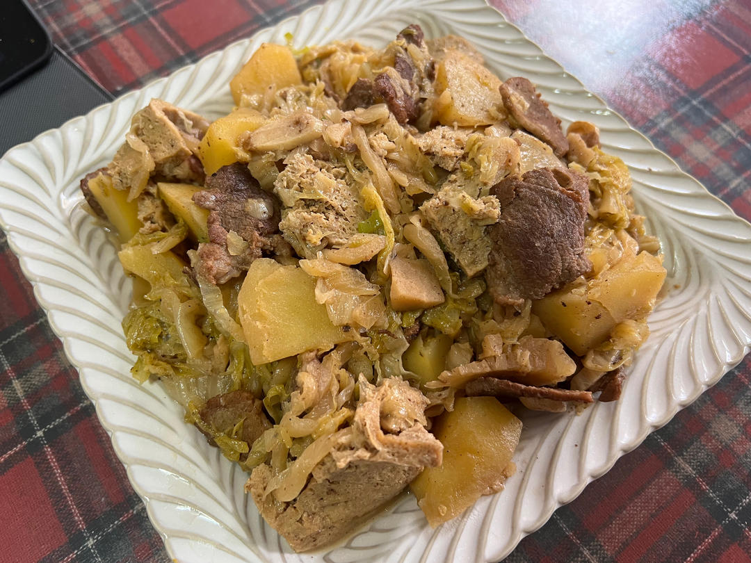猪肉烩酸菜
