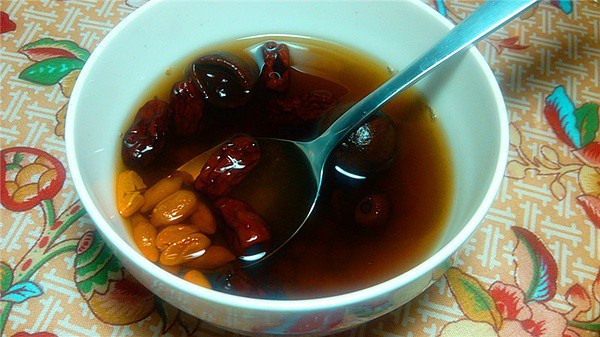 红枣桂圆枸杞茶