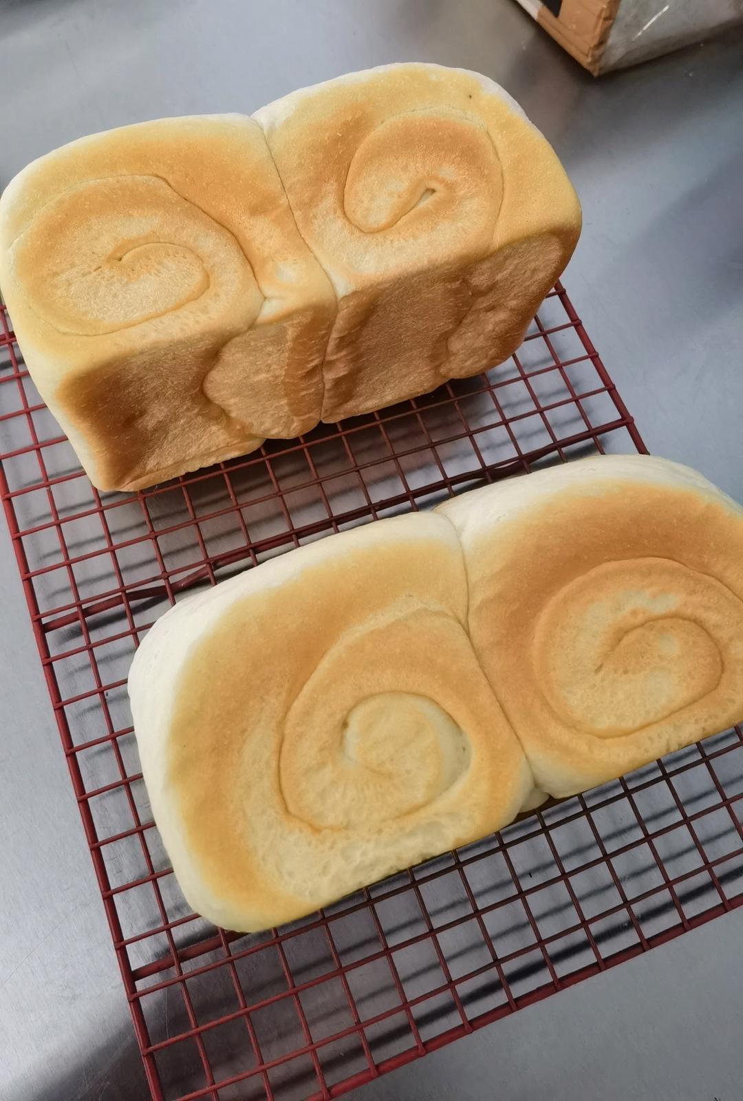 基本鲜奶吐司