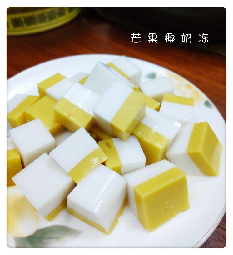 芒果双色布丁