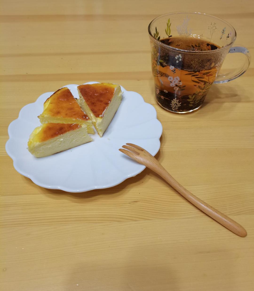 巴斯克式烤芝士蛋糕[超简单][搬运]