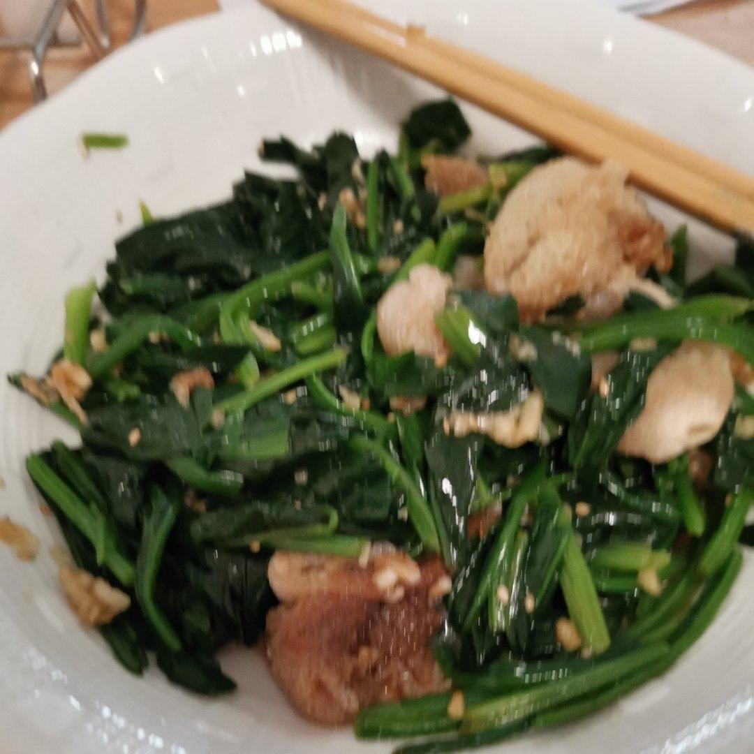 竹荪拌菠菜