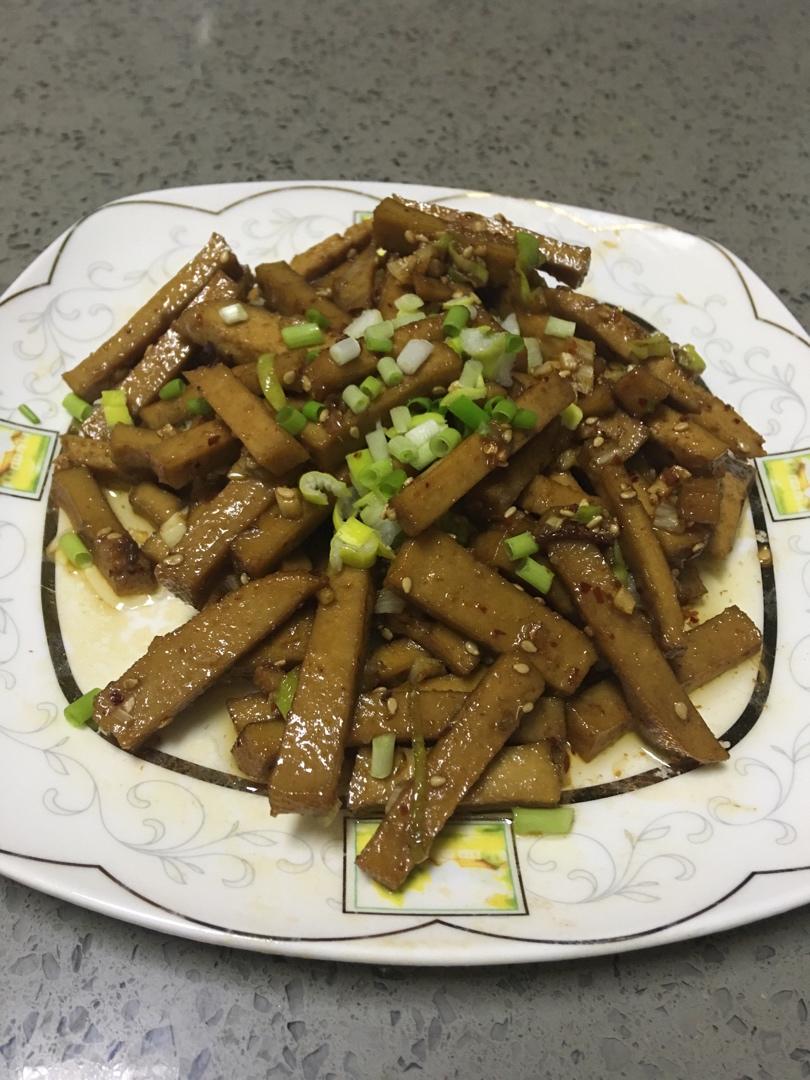 💥香干最过瘾的吃法，零嘴下酒全搞定～香辣香干