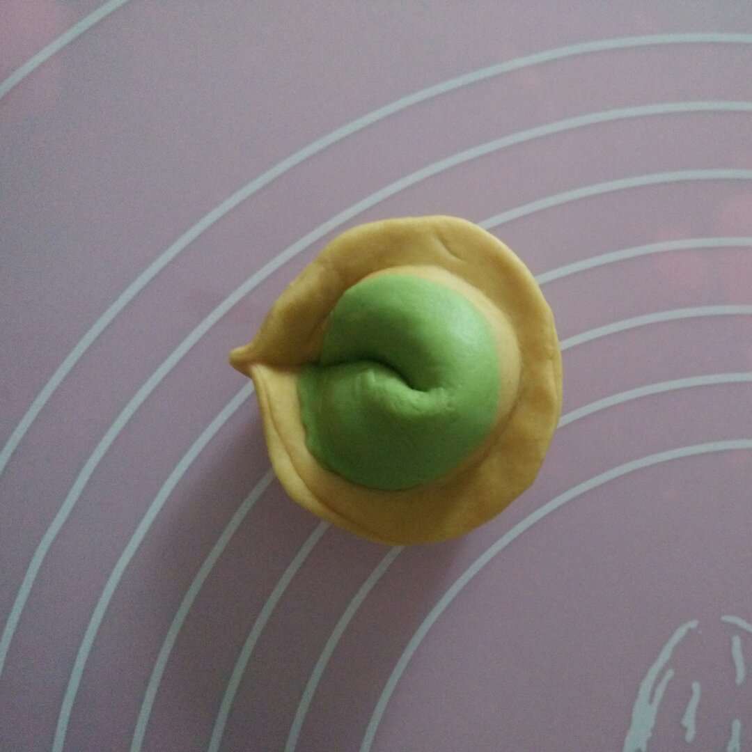 翡翠元宝香菇火腿饺子