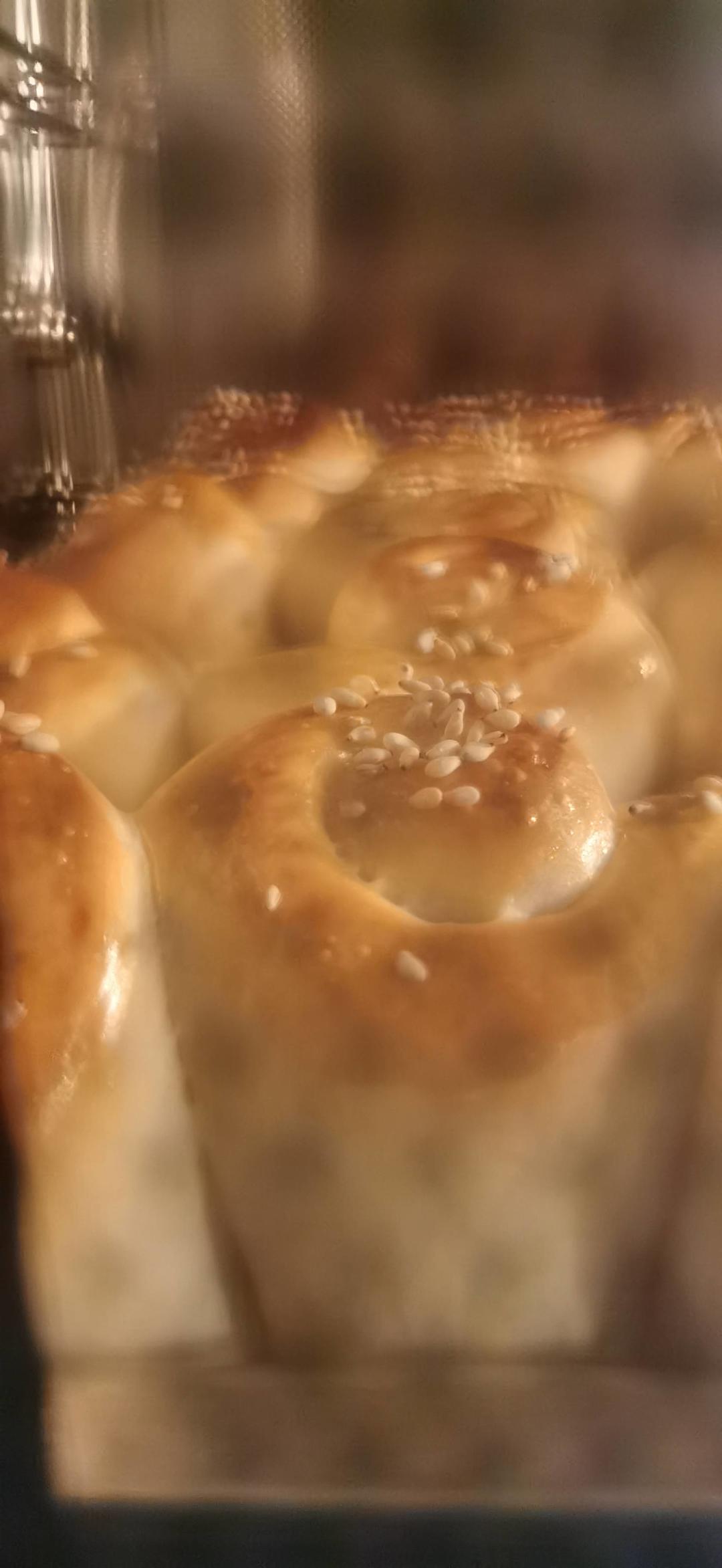 脆底蜂蜜小面包