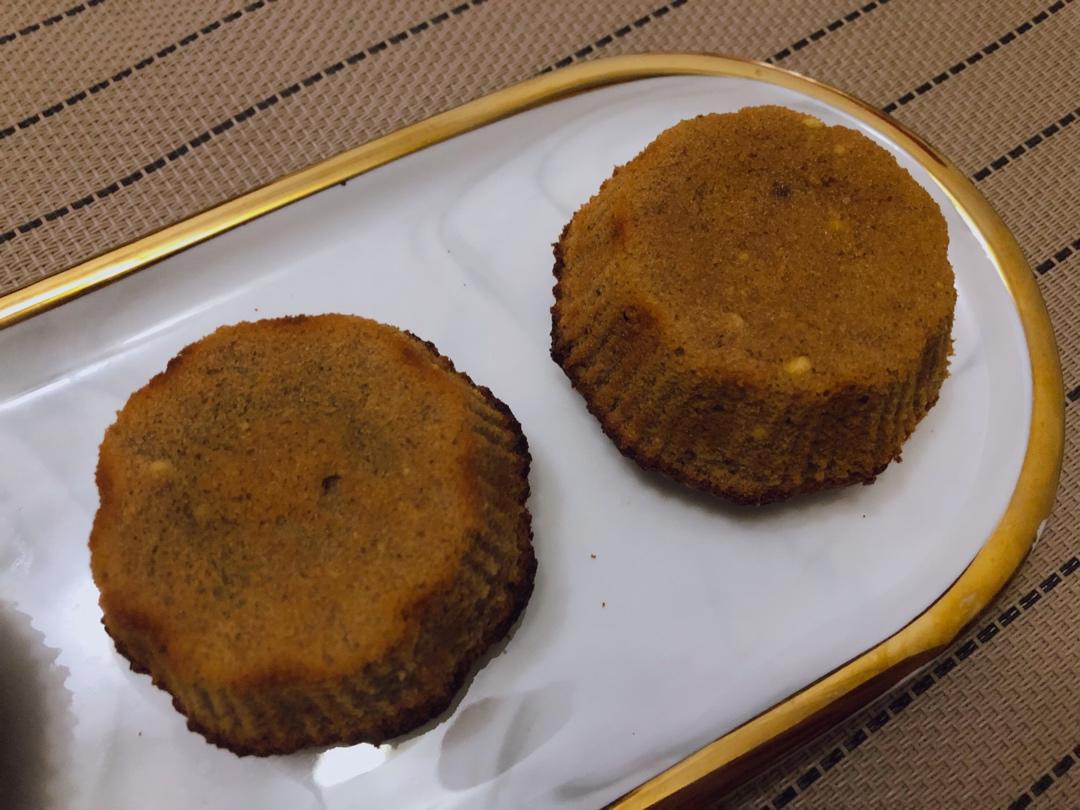 巧克力熔岩蛋糕(全图文超简单)